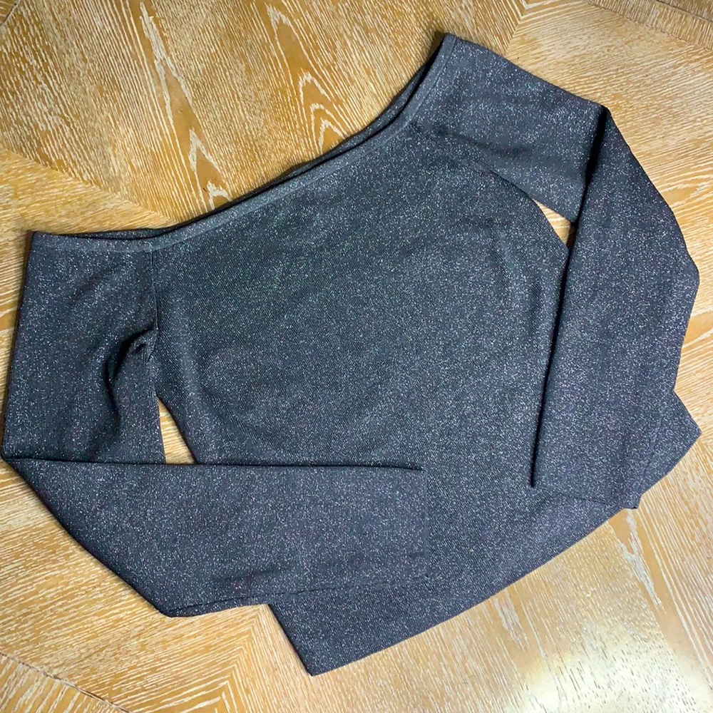 SCRIPTED Black Shimmer Off-the-Shoulders Top L